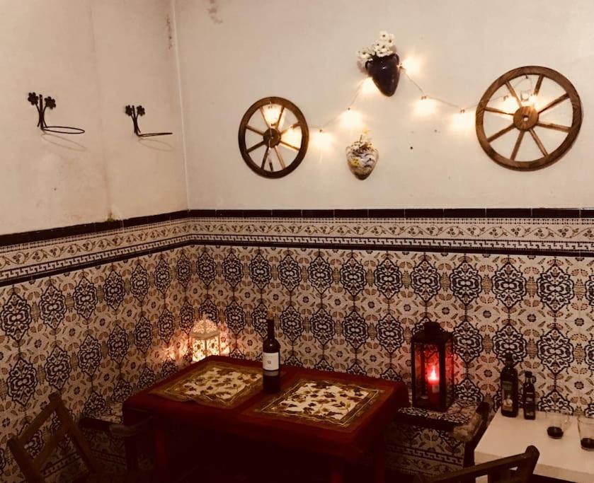 The Oasis One Spacious Apartment In Sevilla Ngoại thất bức ảnh